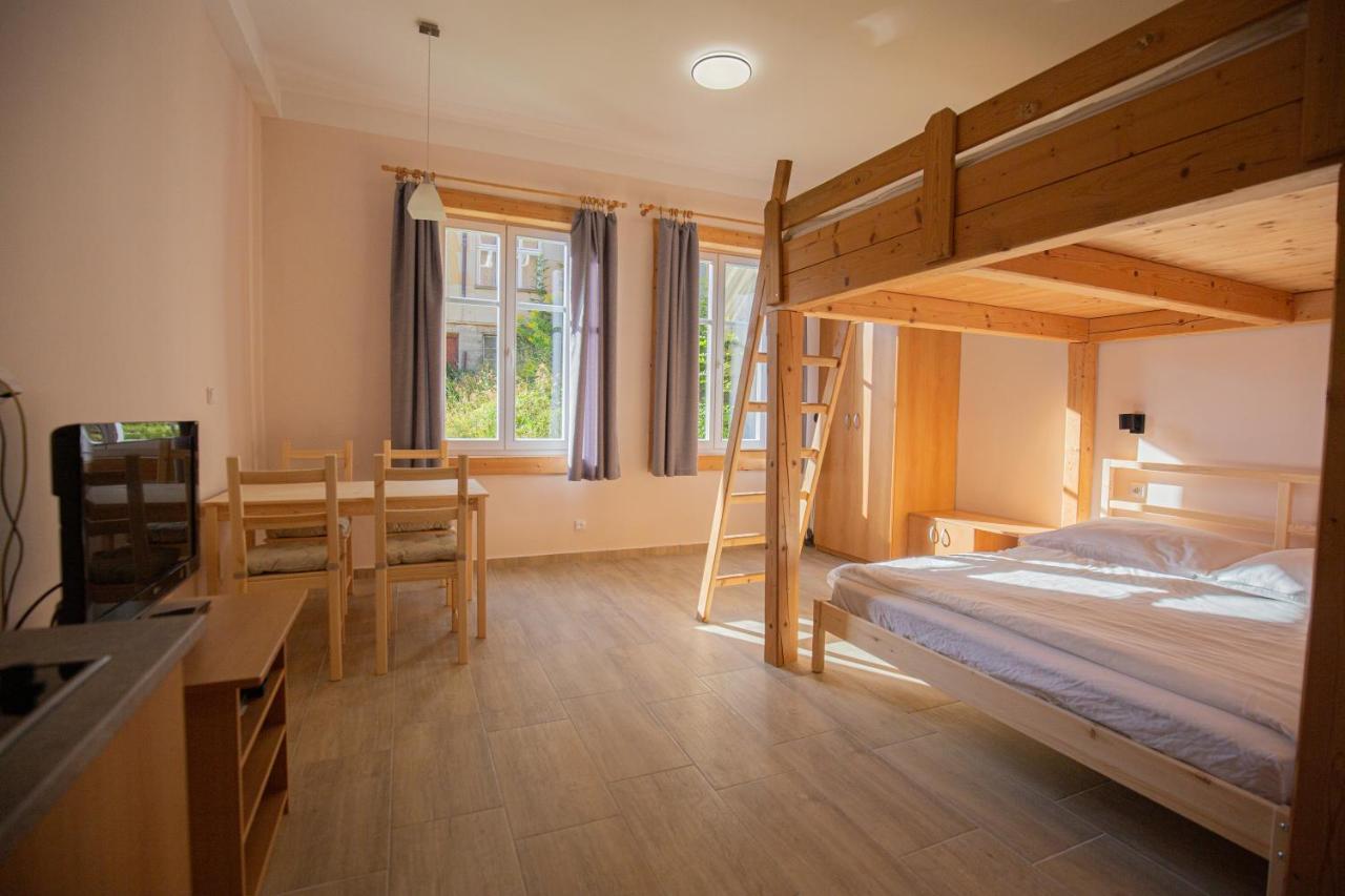Apartmany Pod Kolonadou Janské Lázně Extérieur photo