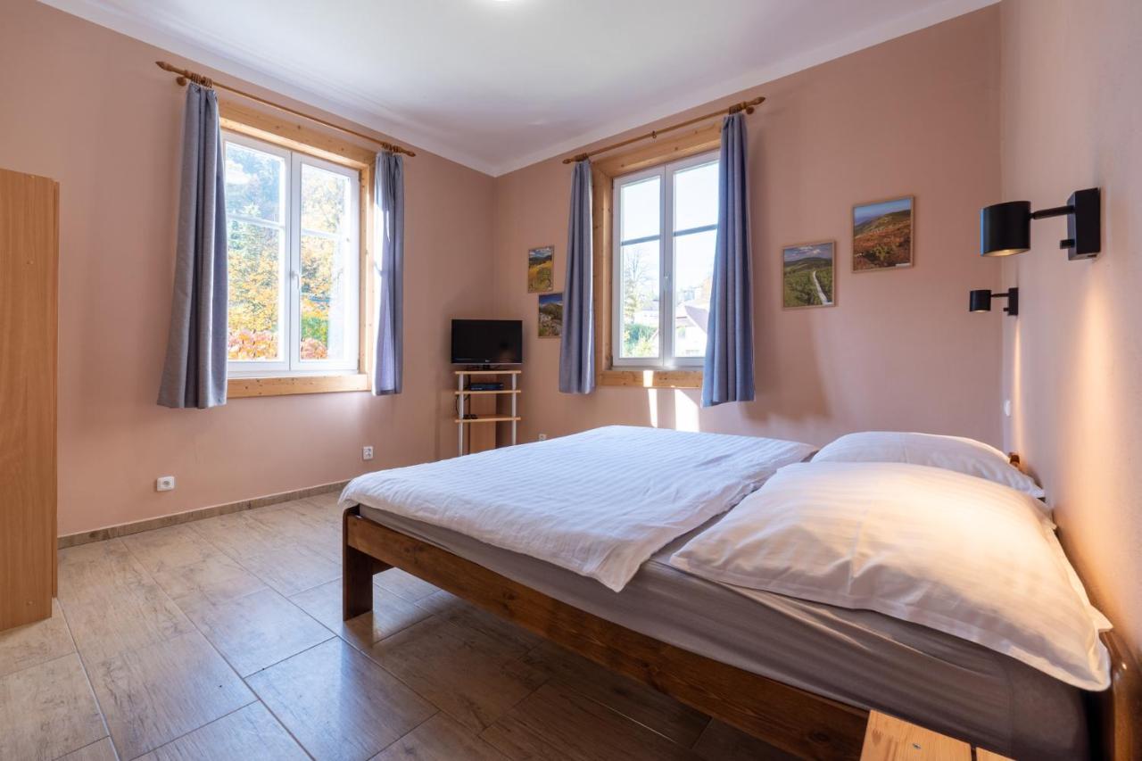 Apartmany Pod Kolonadou Janské Lázně Extérieur photo